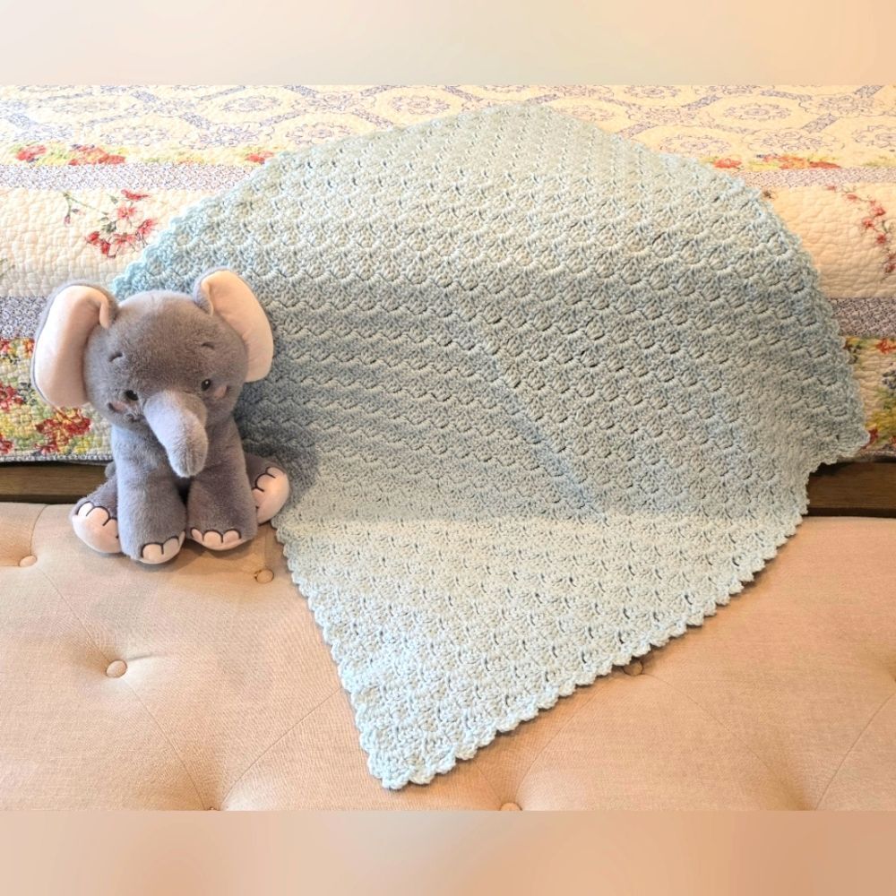 NEW ICE BLUE BABY BLANKET NEWBORN 30 X 30 INCHES Corner To Corner Pattern